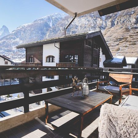 Stylish Home With Matterhorn View In The Center Zermatt Eksteriør billede