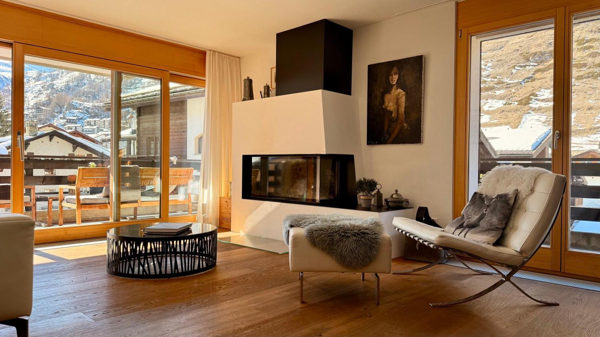 Stylish Home With Matterhorn View In The Center Zermatt Eksteriør billede